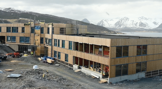 Nordsida skole, Harstad